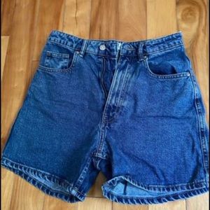Zara short 2